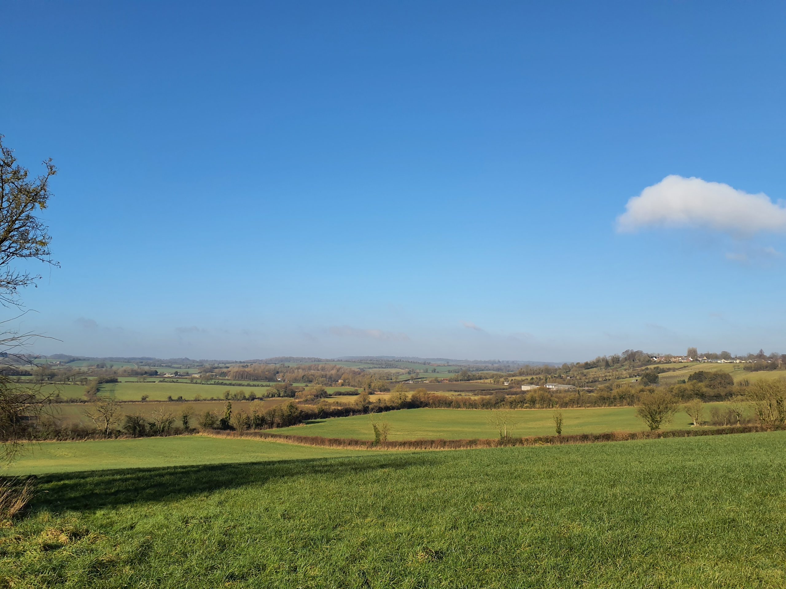 Wider views across the sloping landform from the settlement edge at Marston Gate.
